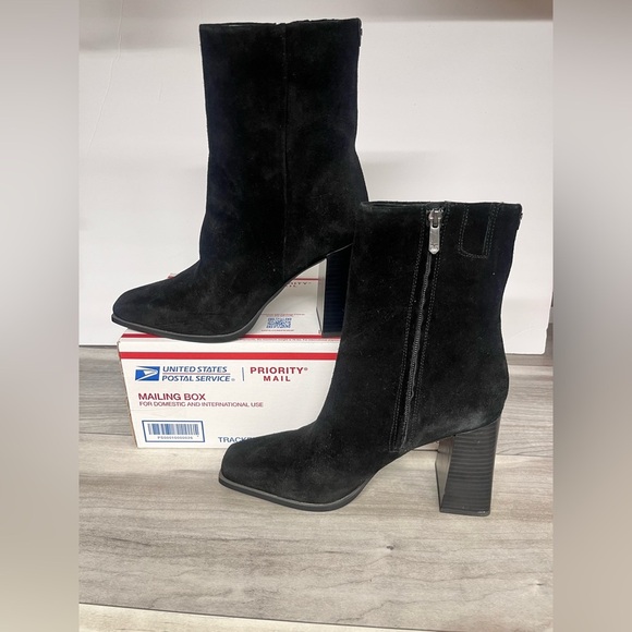 Sam Edelman Ivette Block Heel Boots Womens 10 Black Ankle Sleek Cute Sexy - Picture 2 of 8